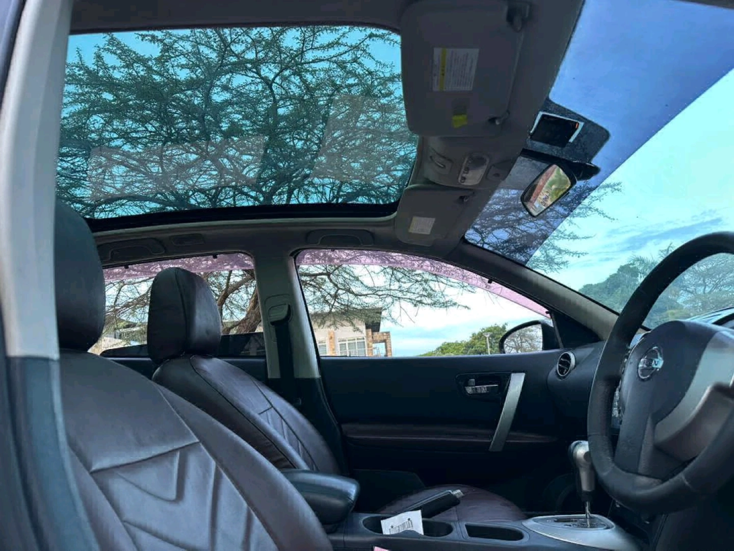 Silver 2009 Nissan Dualis Qashqai SUV thumbnail 9
