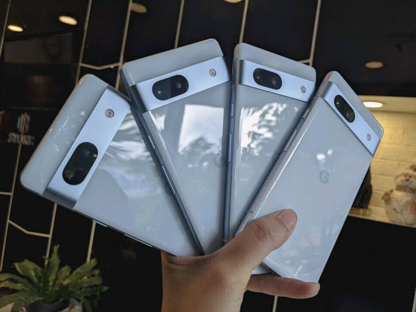 Google Pixel 7a 128GB 8GB RAM (Clean as New)