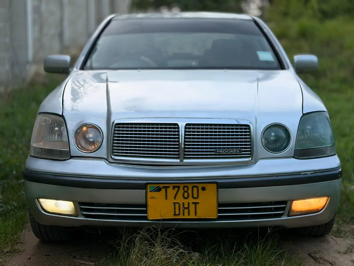 Used Toyota Progres Sedan thumbnail 5