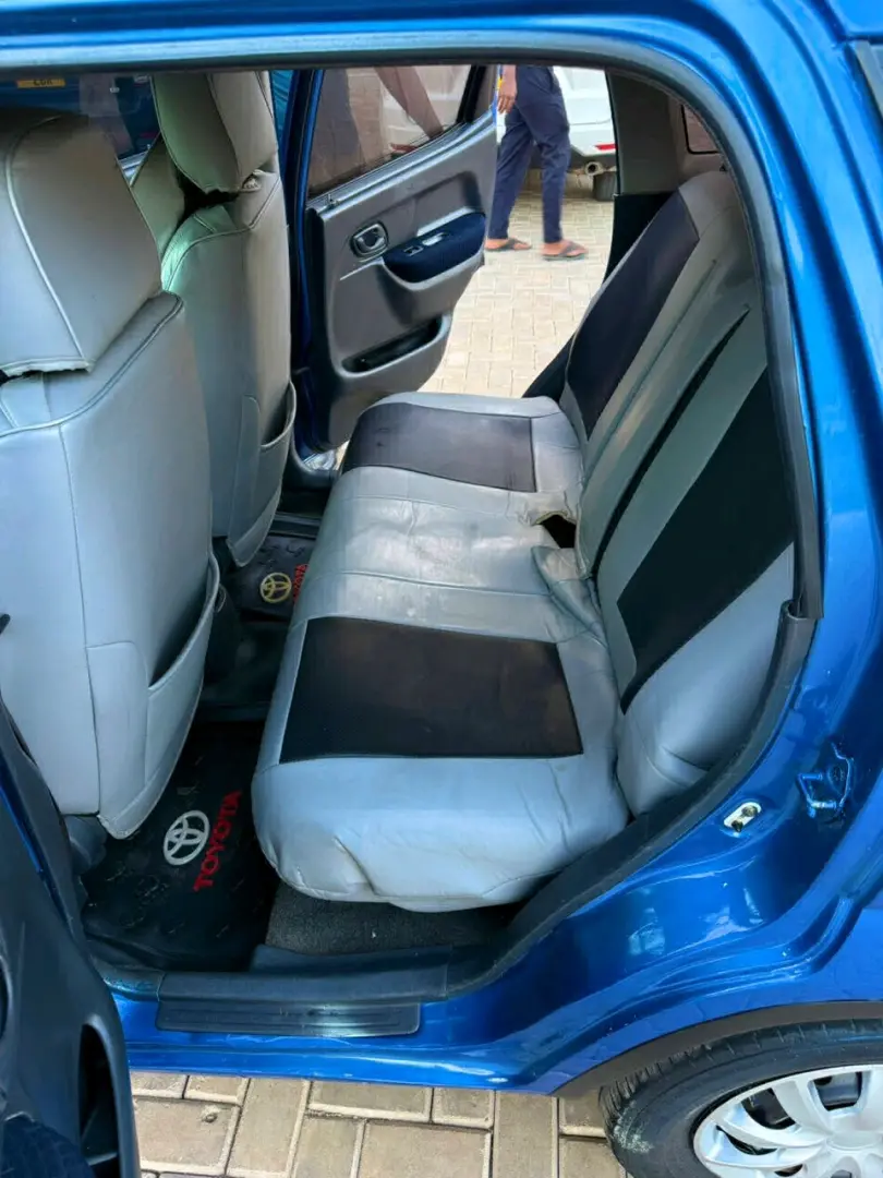 Suzuki Swift Blue 1290cc for Sale thumbnail 7