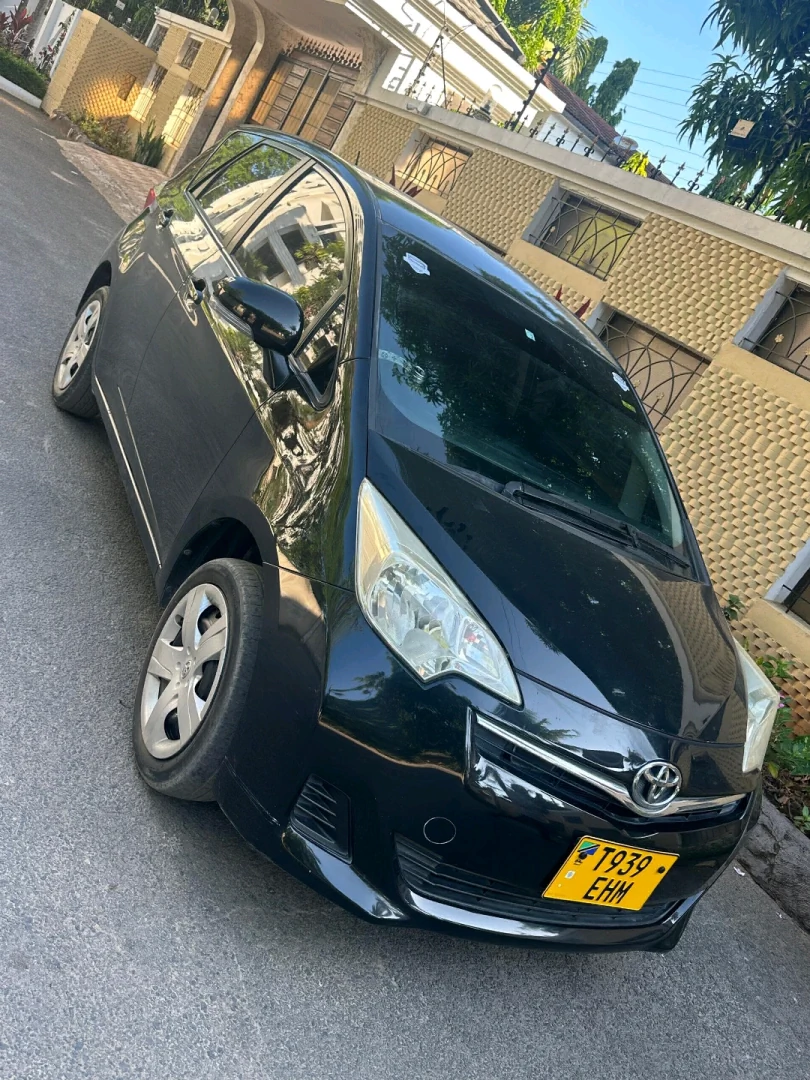 Toyota Ractis 2013 New Model Automatic thumbnail 2
