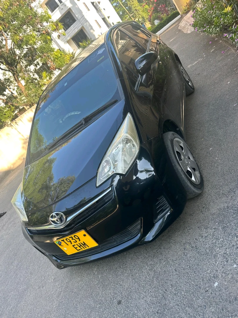 Toyota Ractis 2013 New Model Automatic thumbnail 3