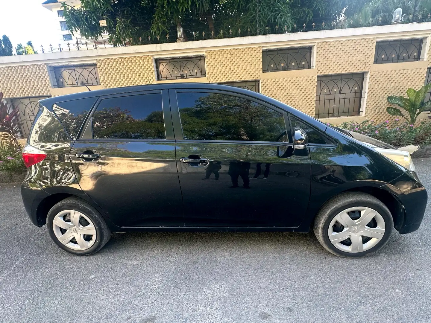 Toyota Ractis 2013 New Model Automatic thumbnail 7