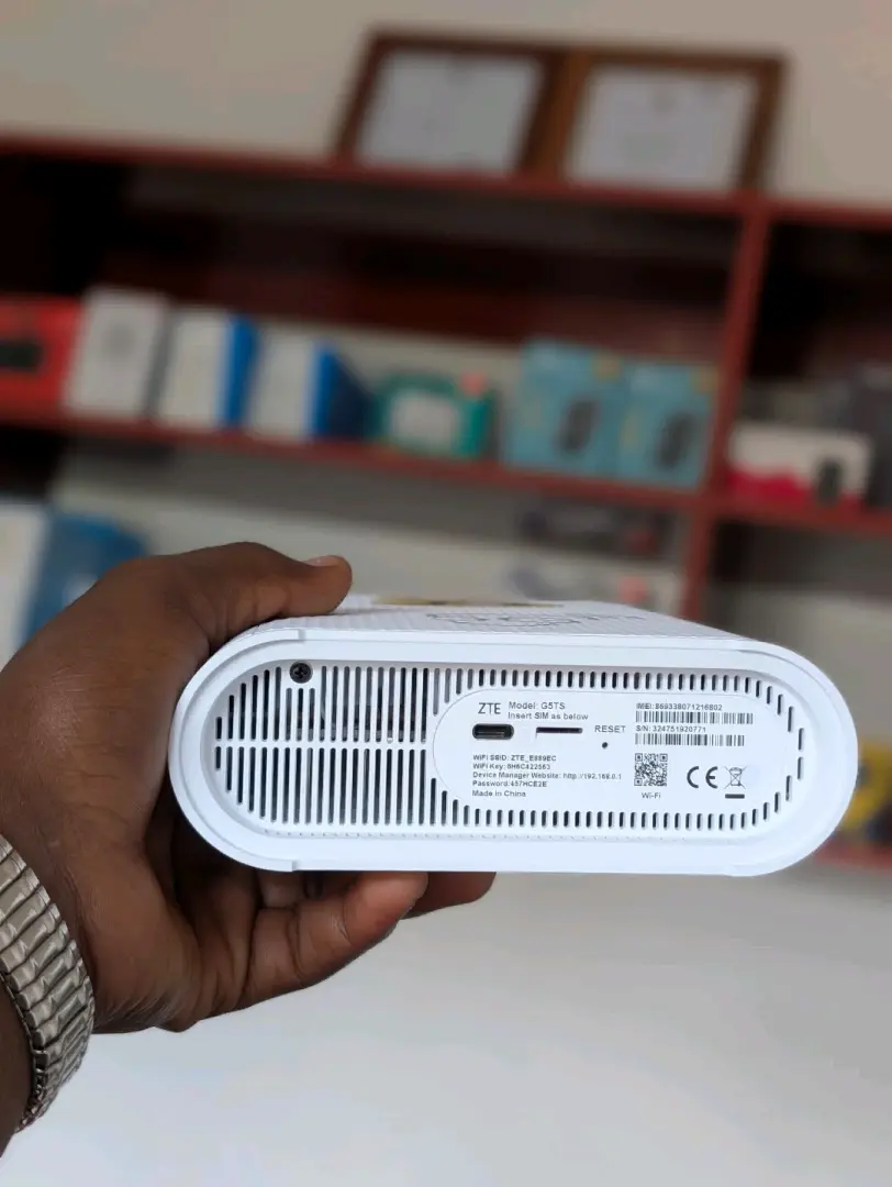 YAS Smart Connect 5G Router (ZTE G5TS) thumbnail 7