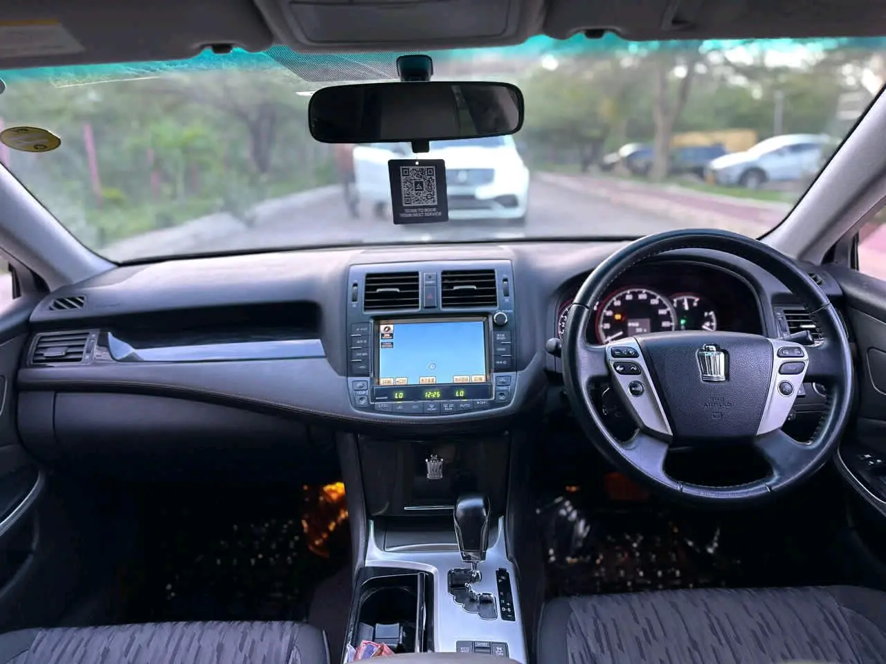 Toyota Crown Athlete 2010 Black thumbnail 9