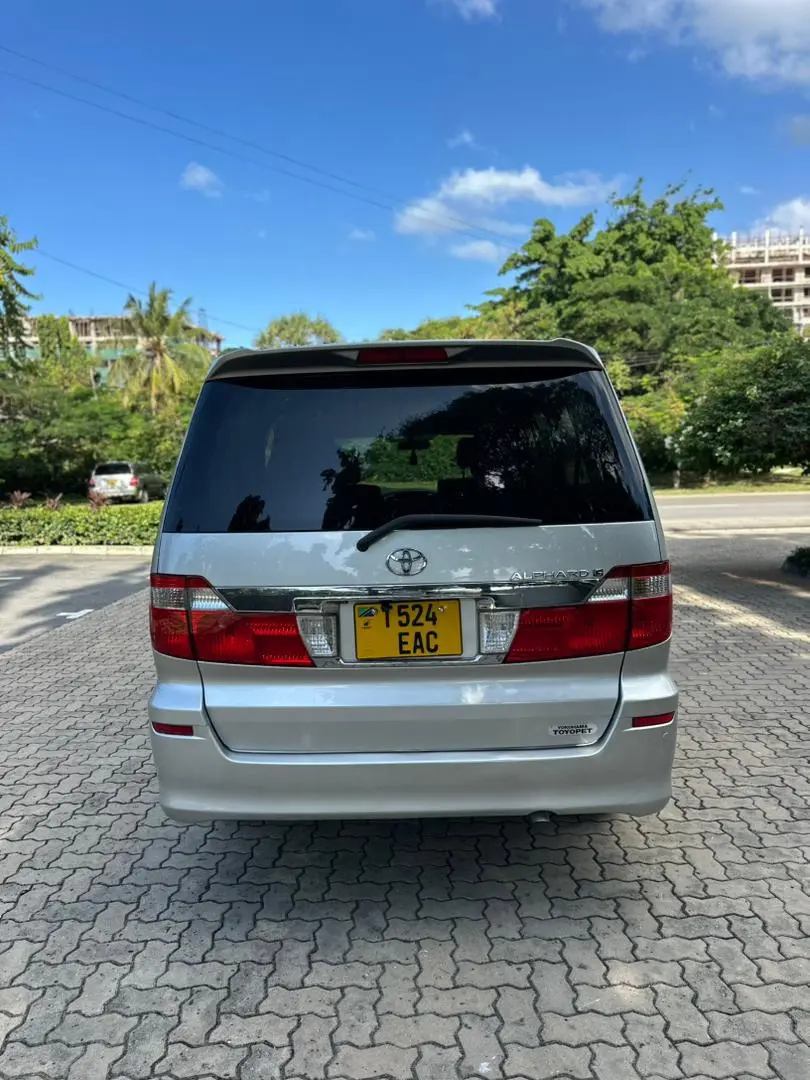 Toyota Alphard 2006 Silver thumbnail 7