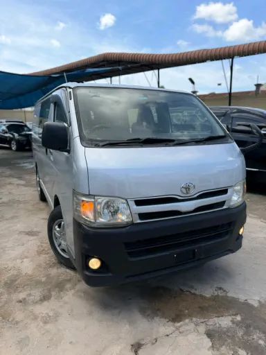 2011 Toyota Hiace Van Long Super GL