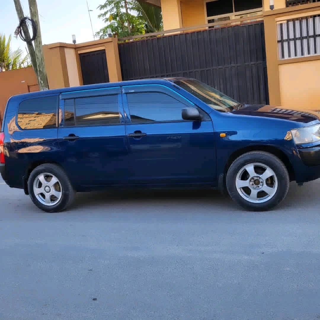 Toyota Probox 2004 Blue Full AC thumbnail 5