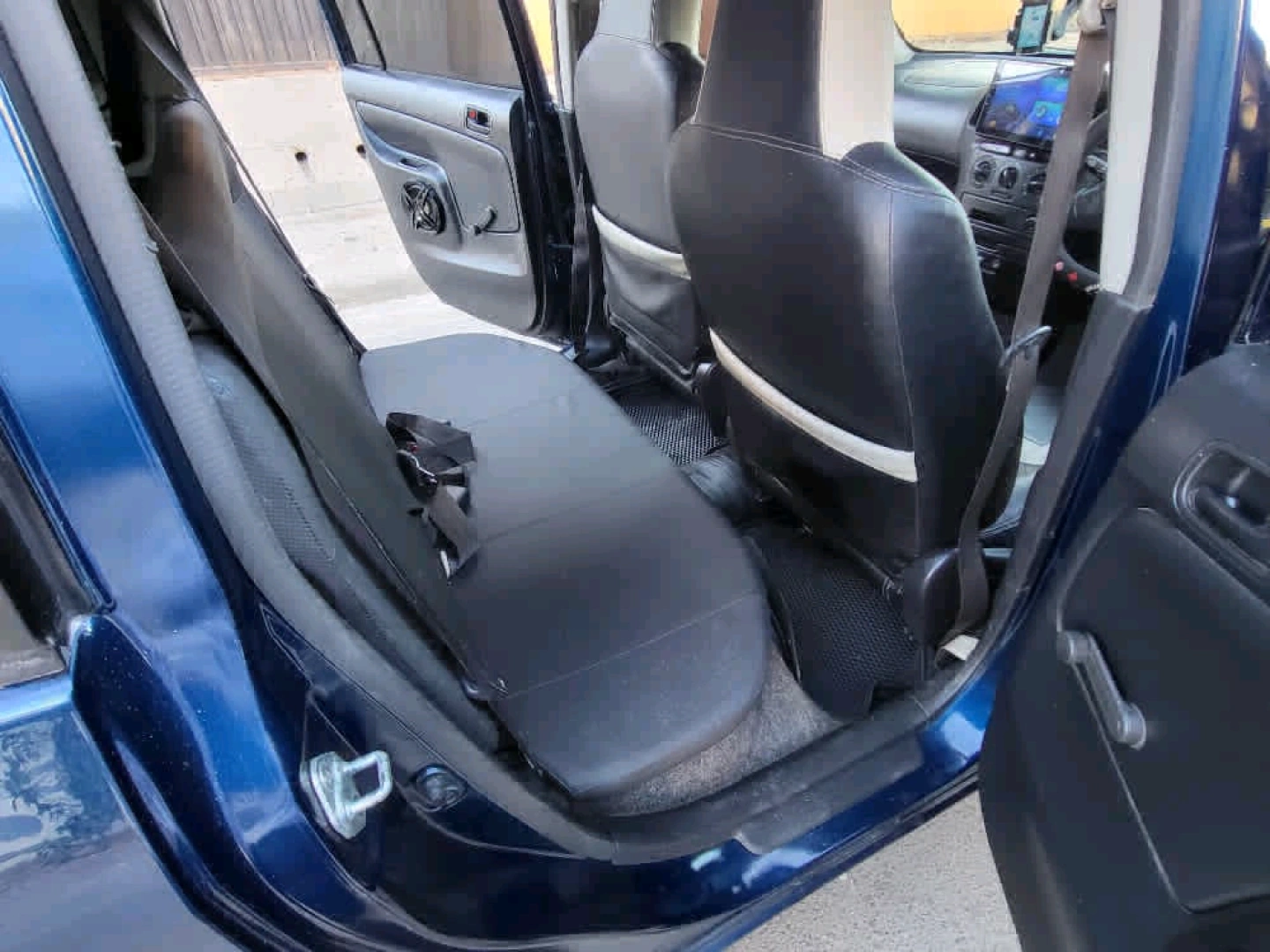 Toyota Probox 2004 Blue Full AC thumbnail 7