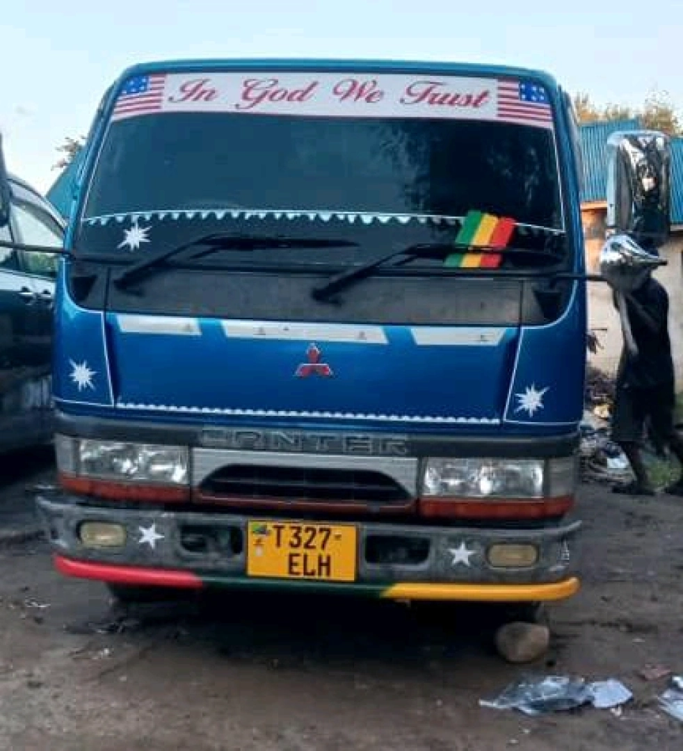 Used Mitsubishi Canter Tipper Truck T327 ELH