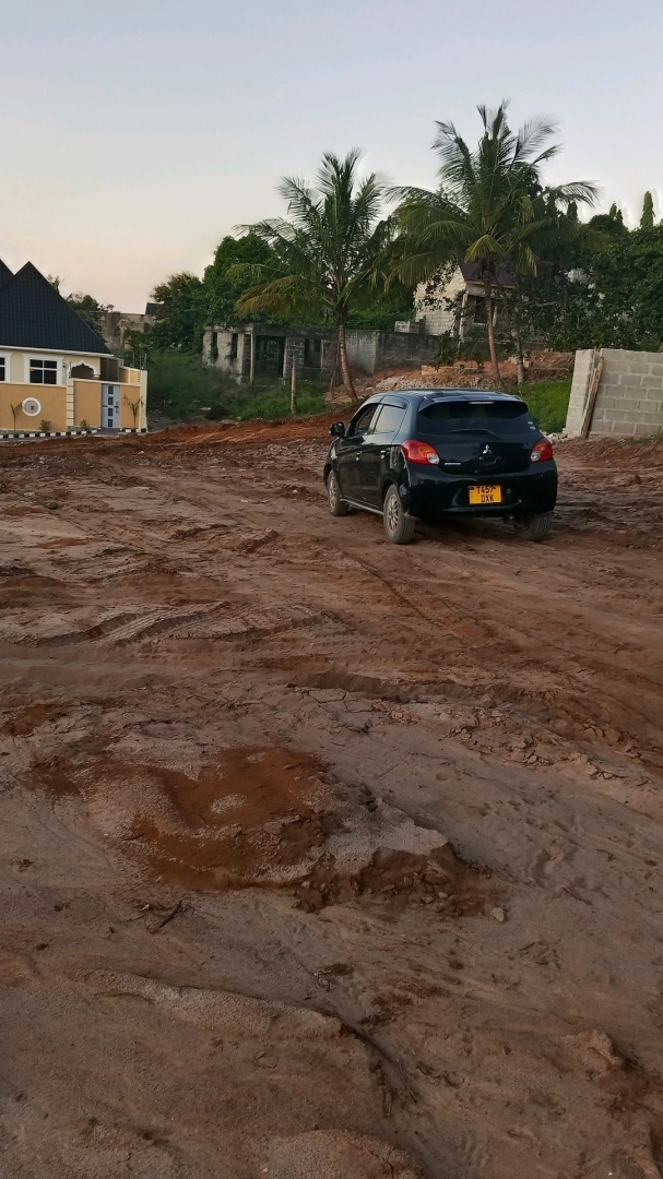 Plots of Land (Viwanja) Mikwambe Chekechea Kigamboni