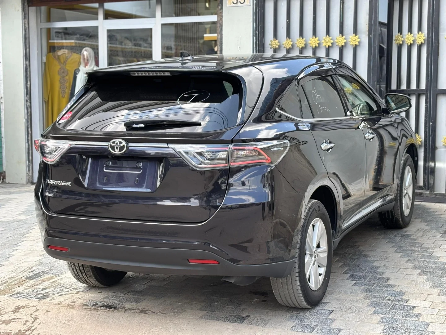 Toyota Harrier (Anaconda) 2015 Unregistered SUV thumbnail 5