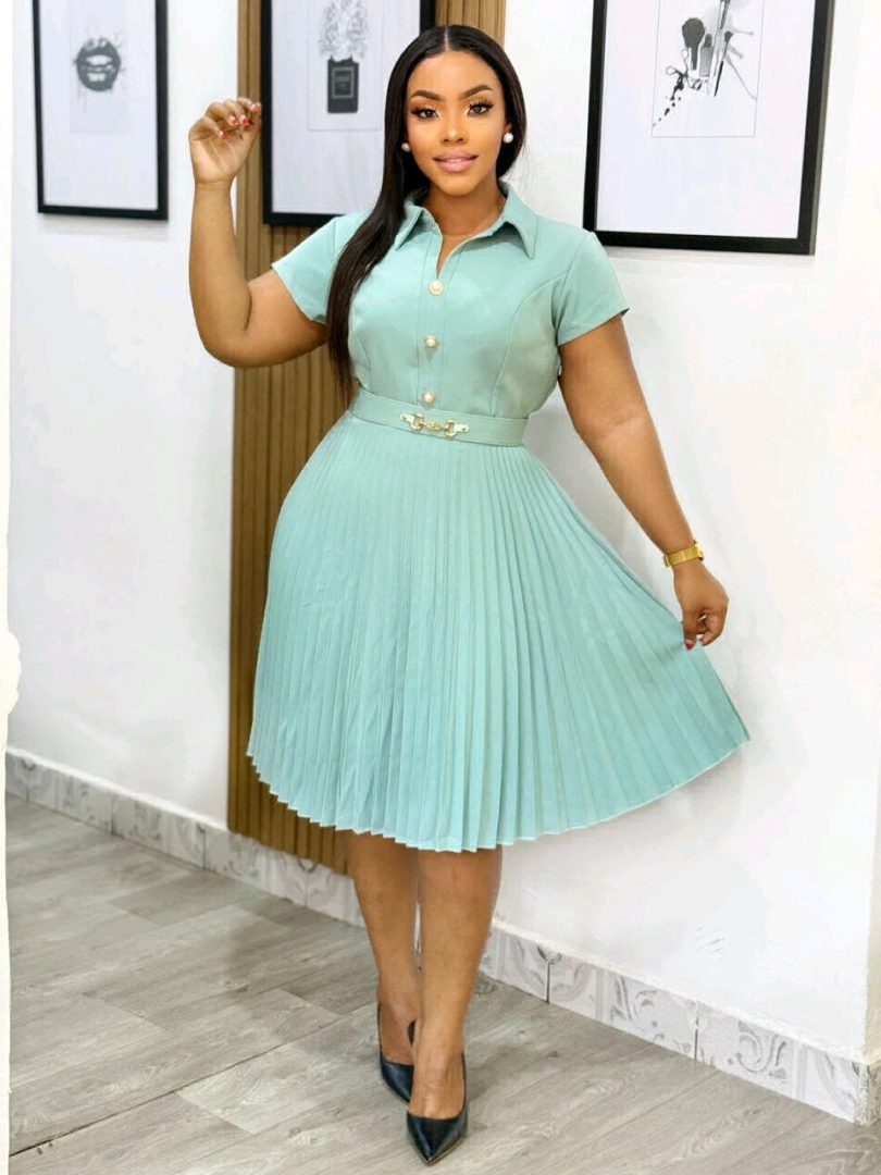 Gauni fupi la wanawake la beige/kahawia (Size 44) thumbnail 8