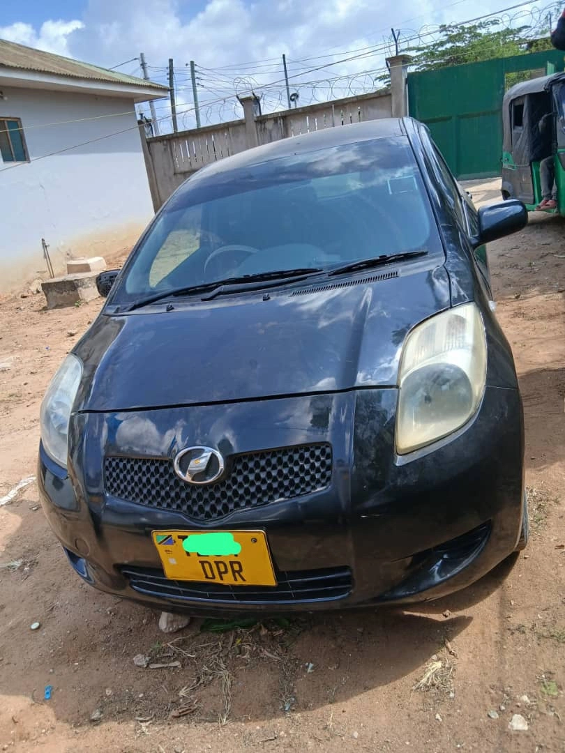 Toyota Vitz New DPR Full AC