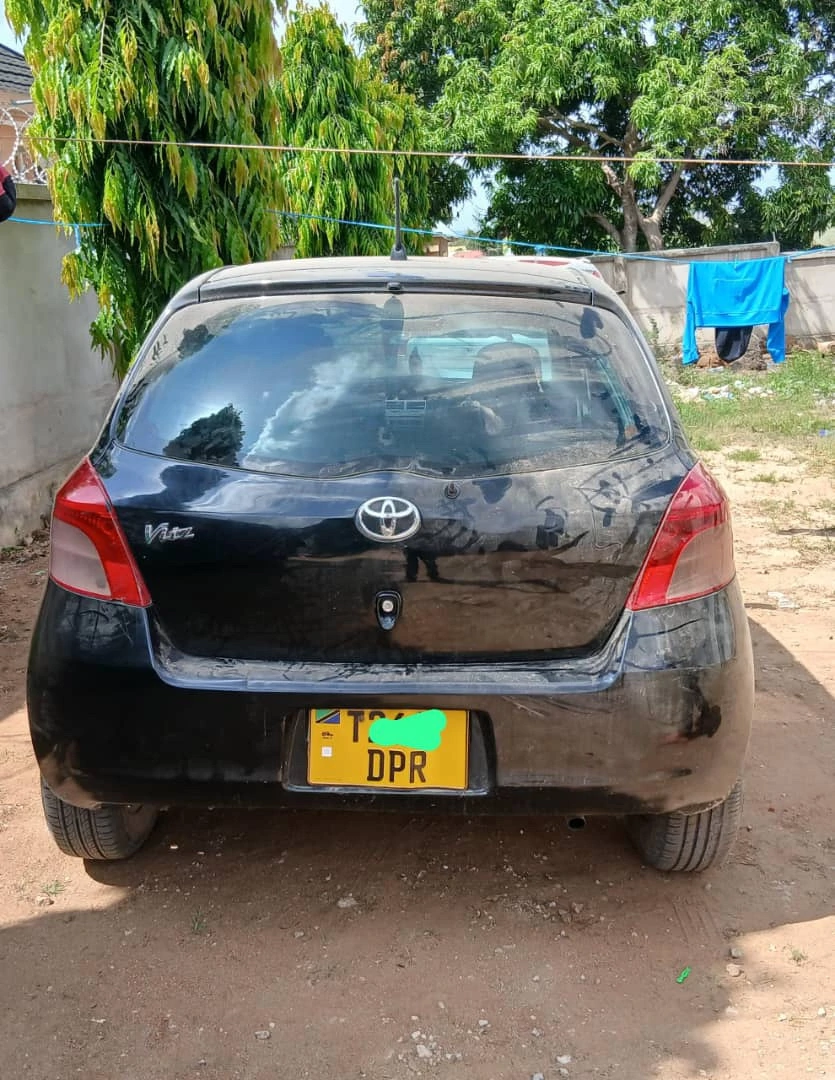 Toyota Vitz New DPR Full AC thumbnail 3