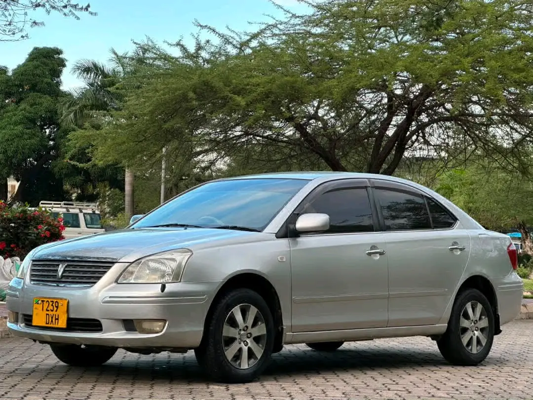 Toyota Premio 2004 thumbnail 4