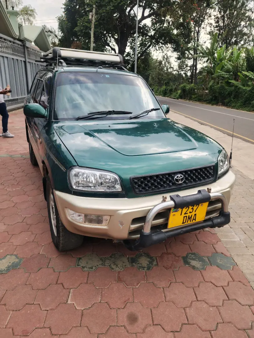 Toyota RAV4 Gari Mpya Arusha thumbnail 6