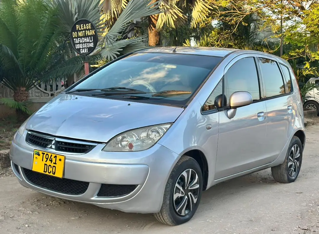 Mitsubishi Colt 2005 thumbnail 3