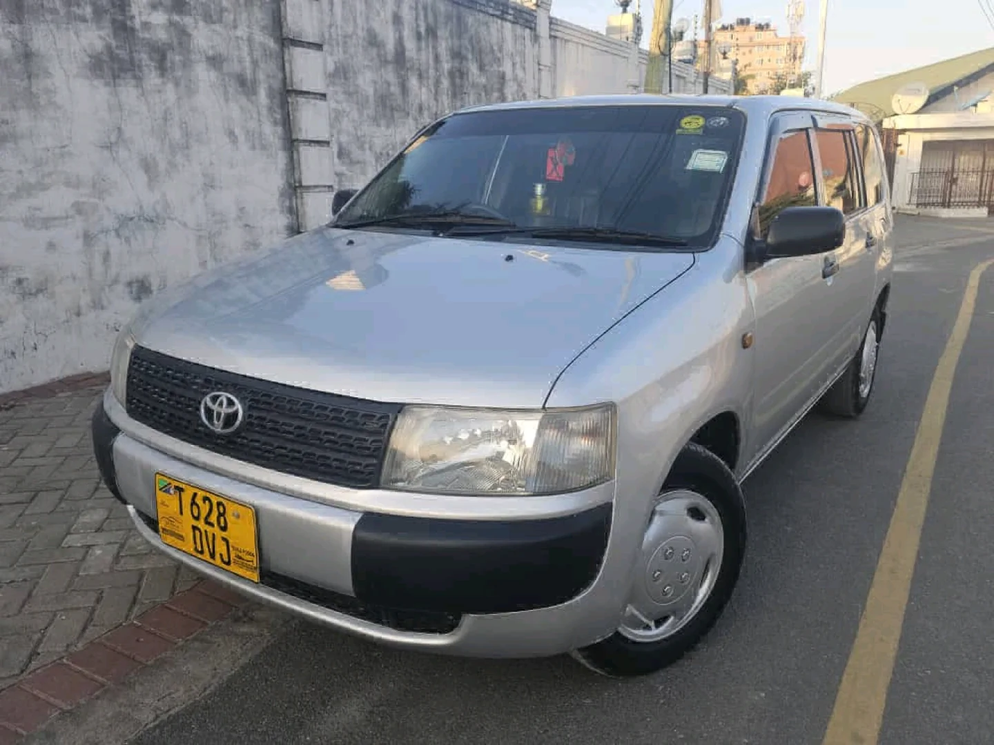 Toyota Probox Car thumbnail 2