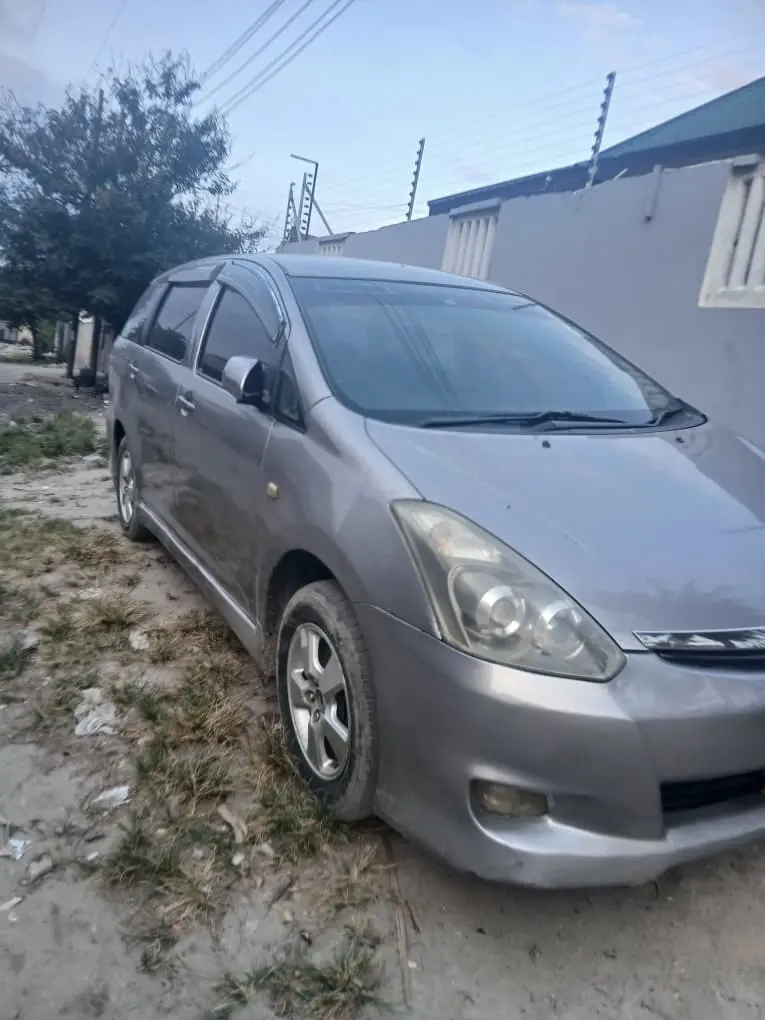 Toyota Wish DML thumbnail 8