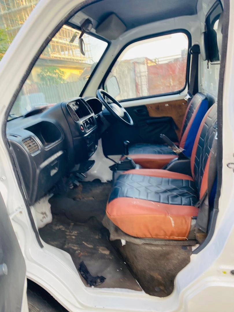 Suzuki Carry DAF Box Truck for Sale thumbnail 9