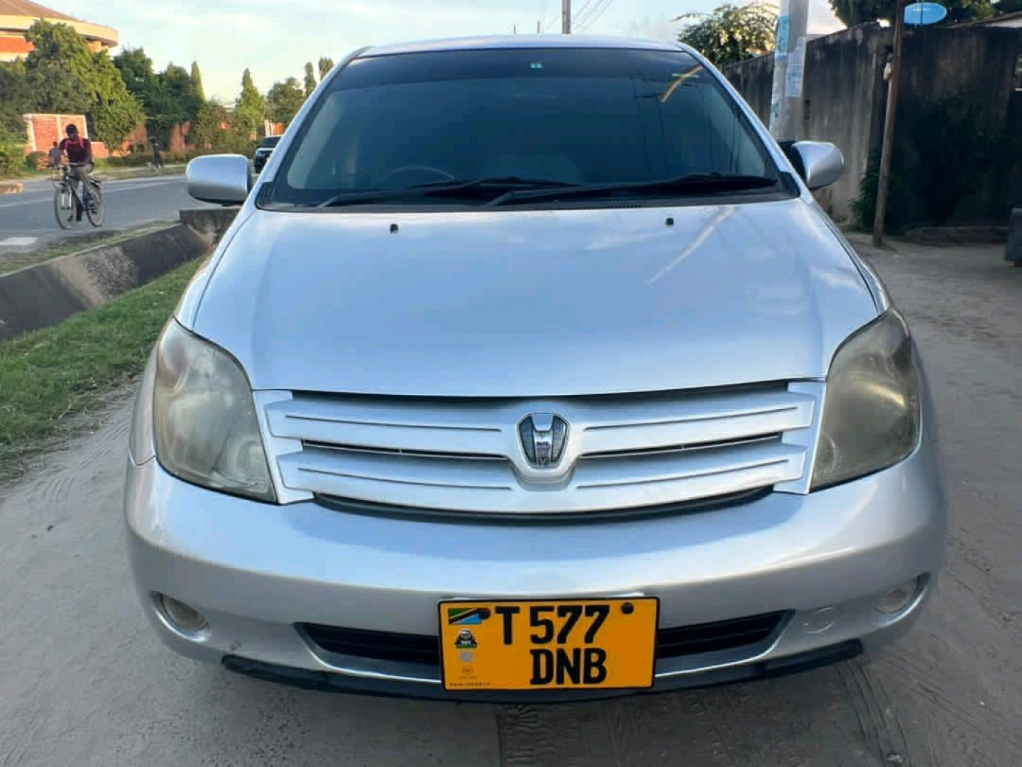 Used Toyota Ist 2003 Model thumbnail 2