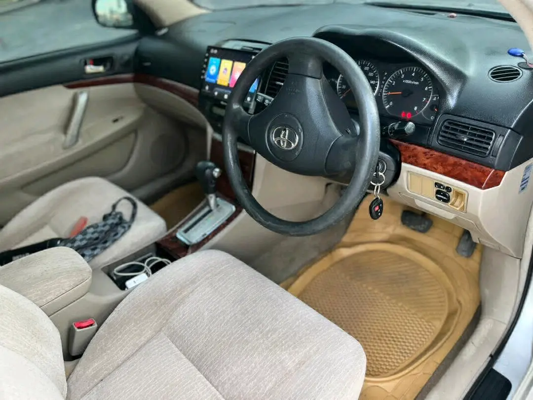 Toyota Allion thumbnail 7