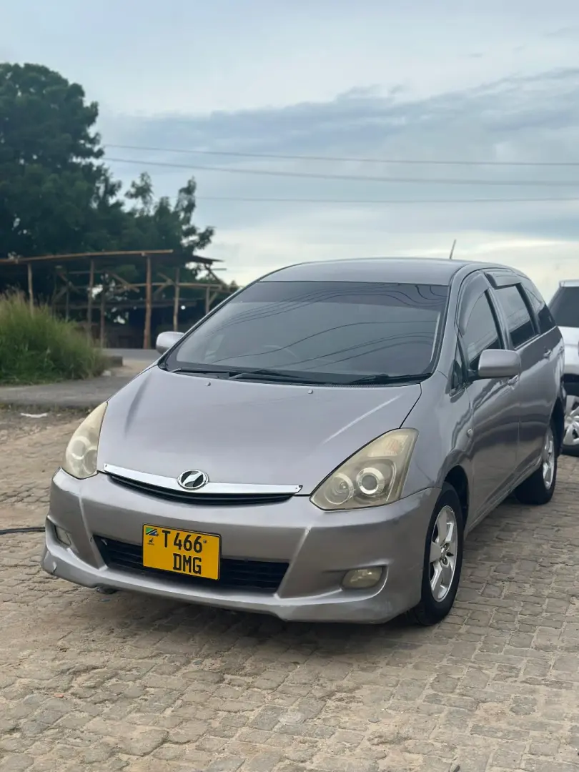 Toyota Wish 2006
