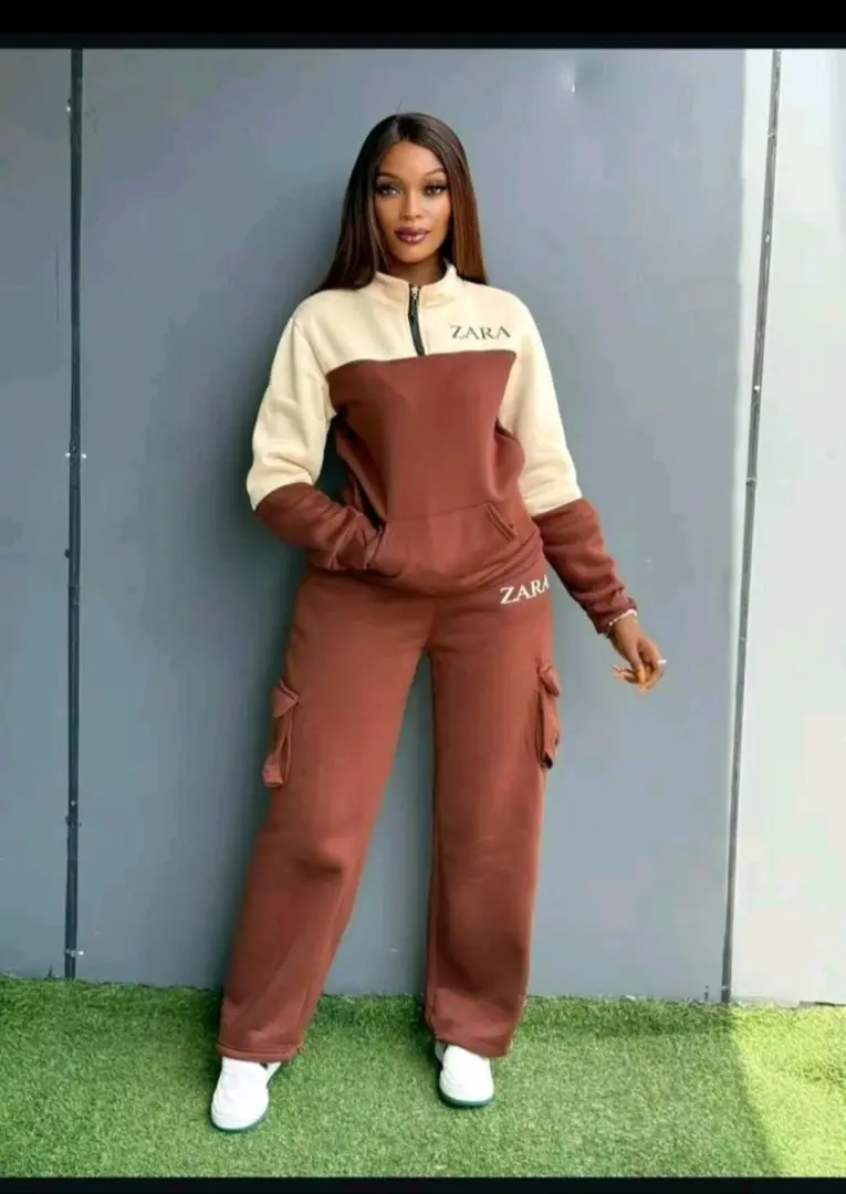 Zara Women's Tracksuits thumbnail 3