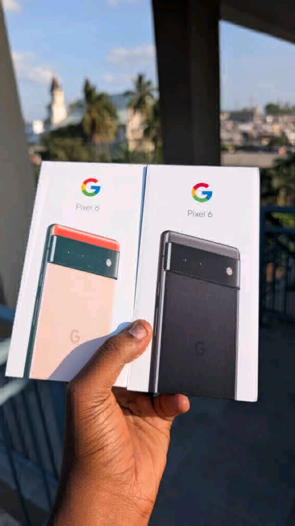 Brand New Google Pixel 6 128GB with Free Accessories thumbnail 3