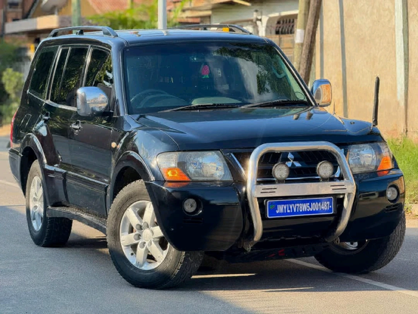 Mitsubishi Pajero 2005 SUV 3.0L Diesel