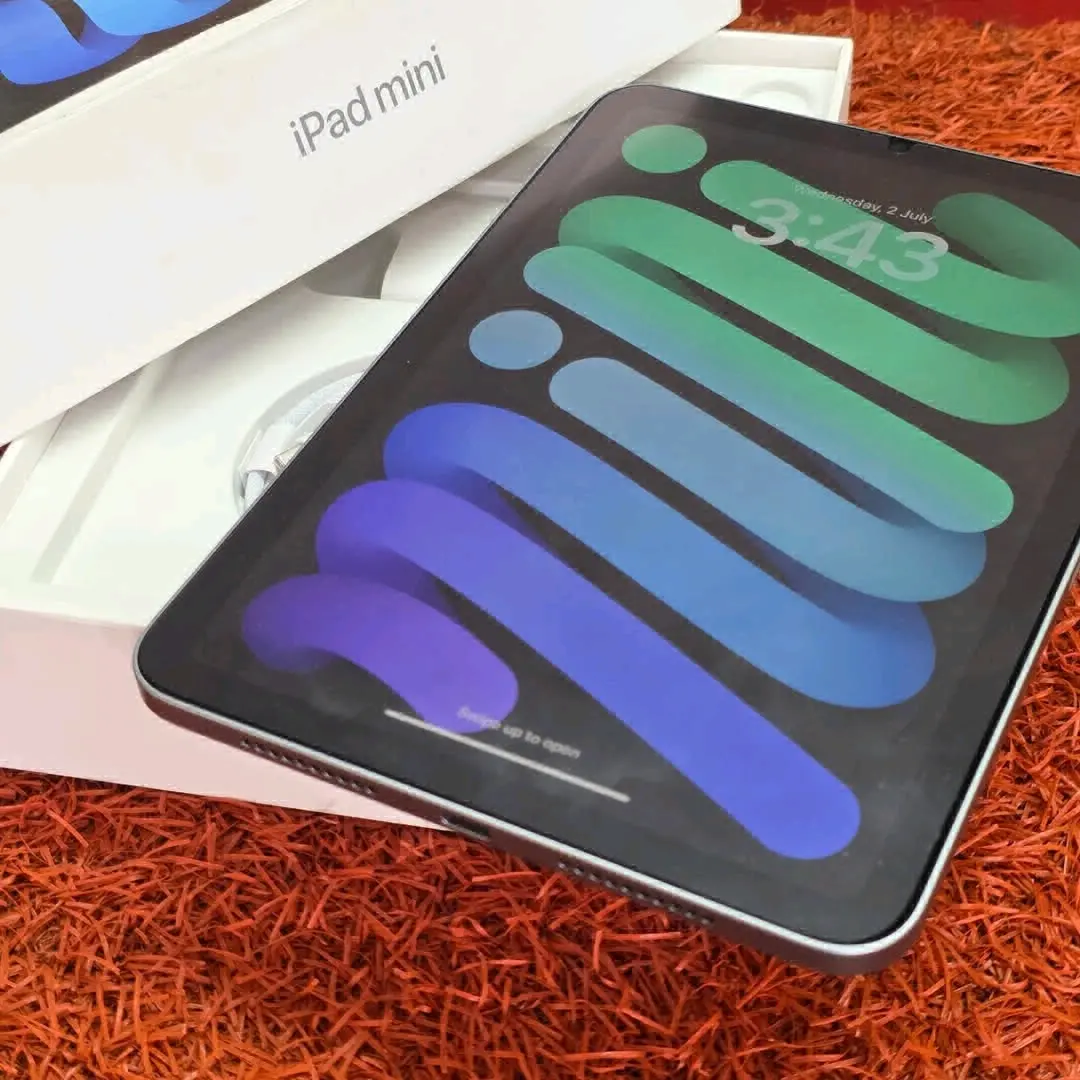 Apple iPad Mini 7 (2025 Model) Available thumbnail 5