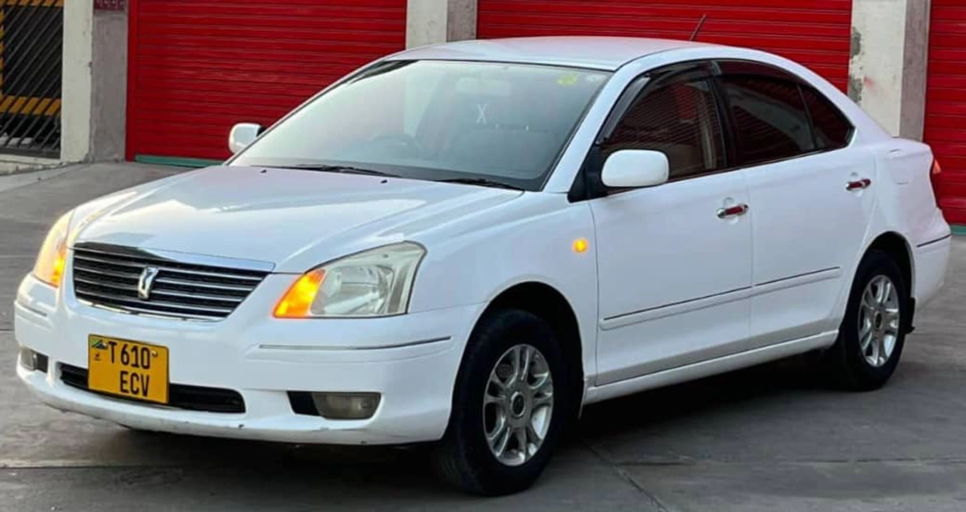 Toyota Premio F 2002 - Low Mileage, Exchange Allowed thumbnail 6
