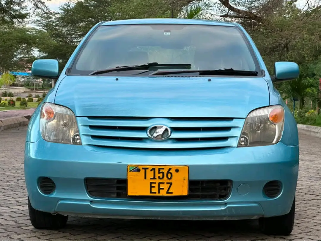 Toyota Ist 2006 (EFZ)