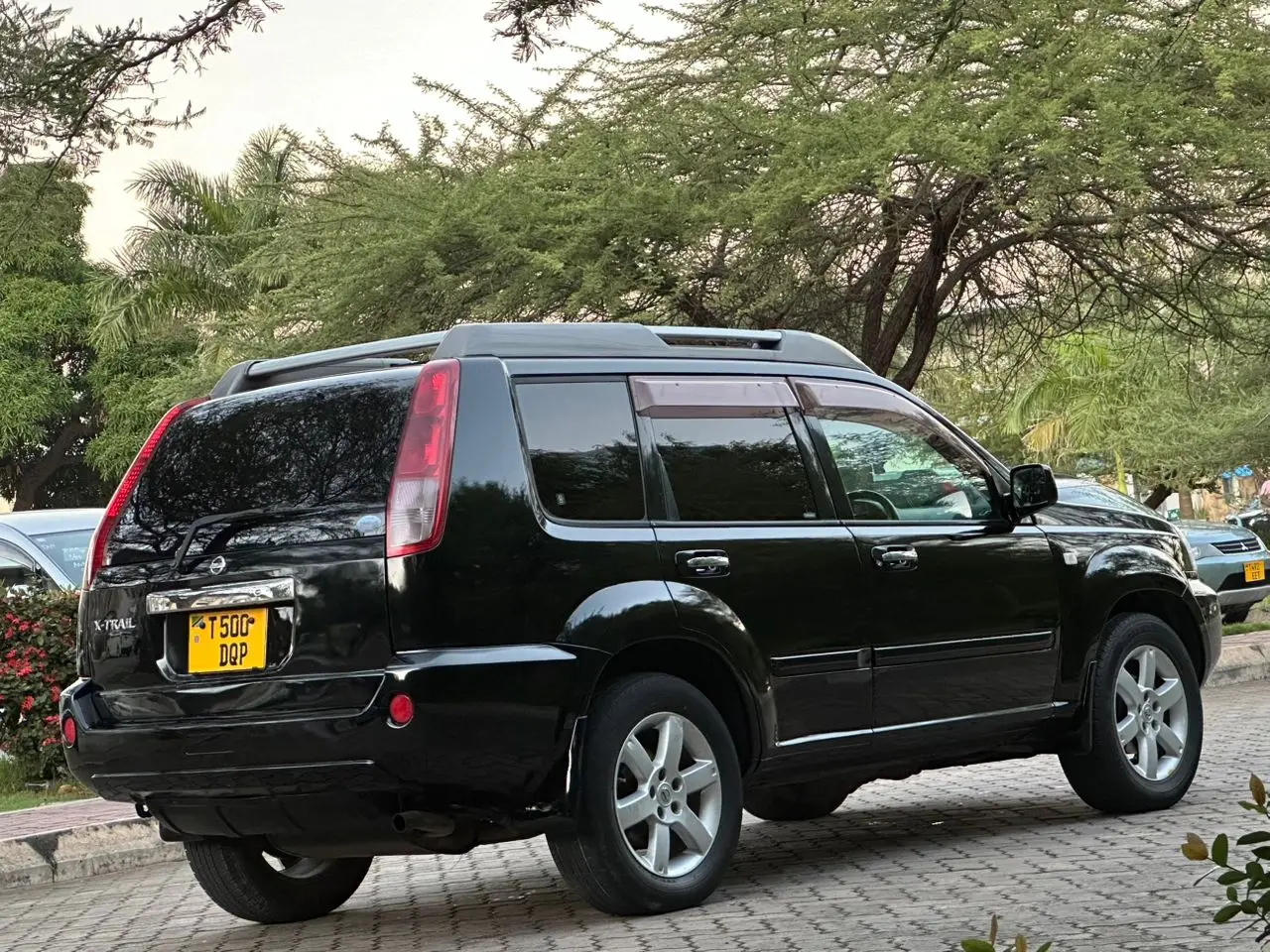 Nissan X-Trail 2005/6 SUV thumbnail 8