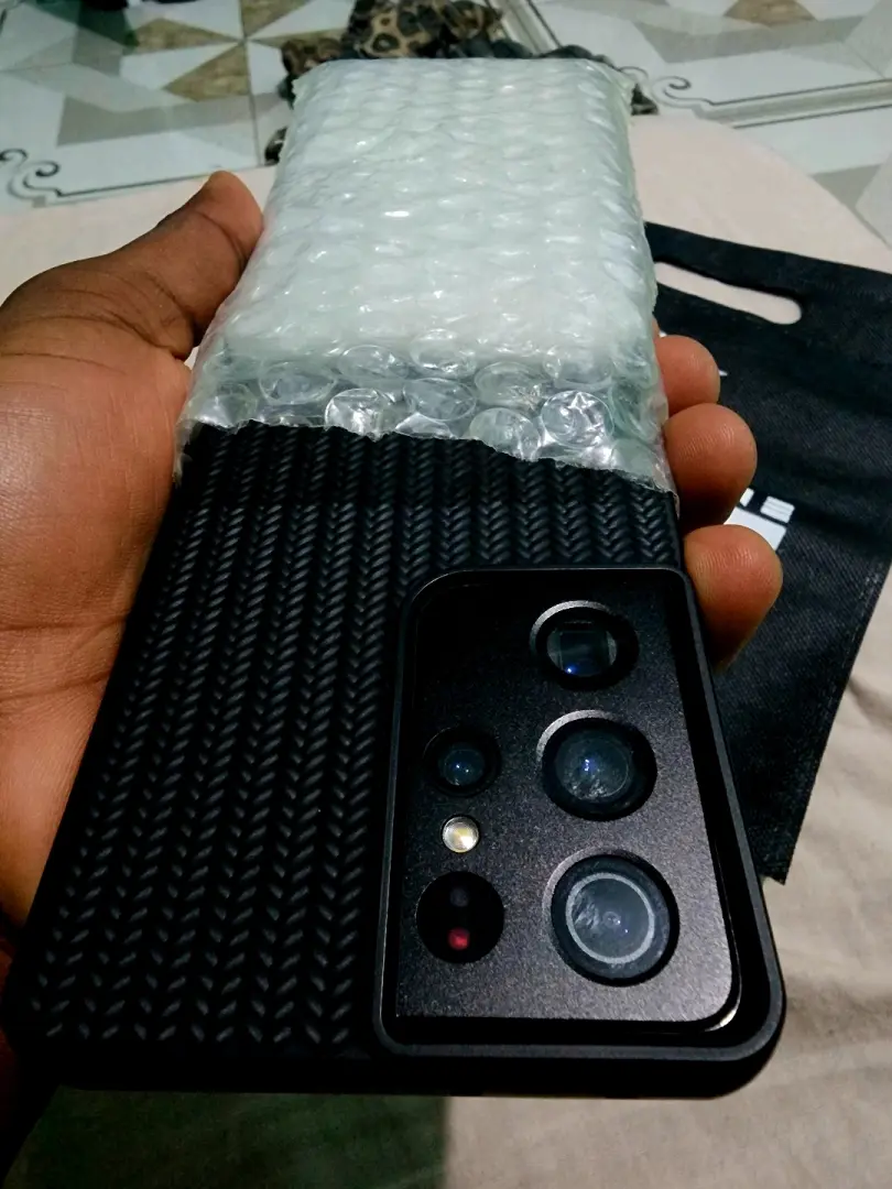 Samsung S21 Ultra 5G (12GB/128GB) - Hali Nzuri Sana thumbnail 2