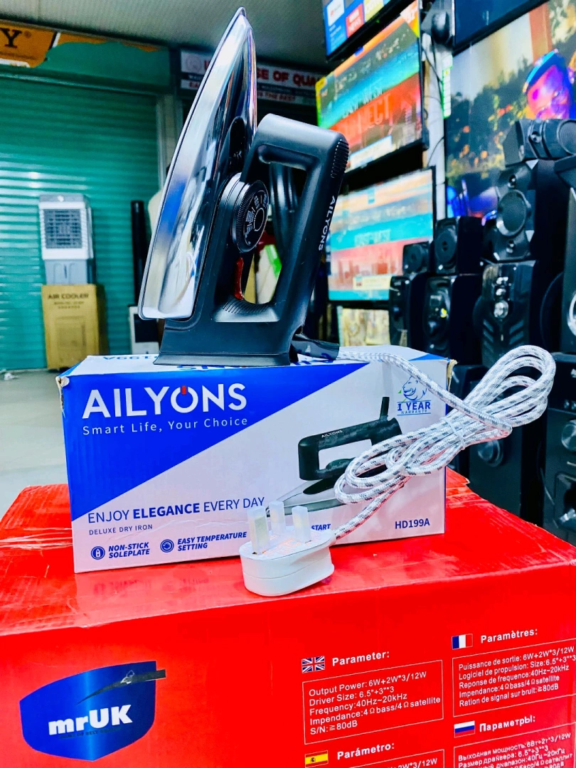New AILYONS Dry Iron HD199A with 1 Year Warranty