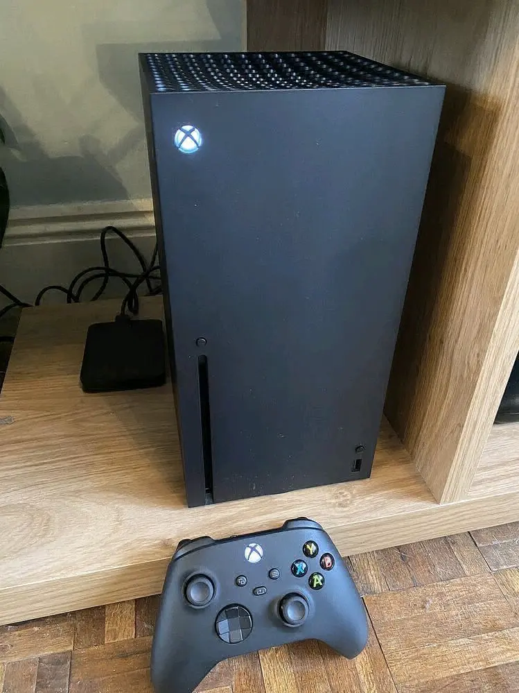 Xbox Series X 2TB with 2 Controllers and Games