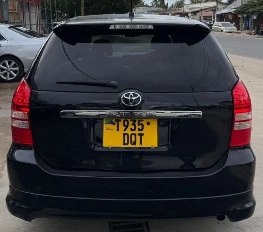 Toyota Wish - DQT thumbnail 4