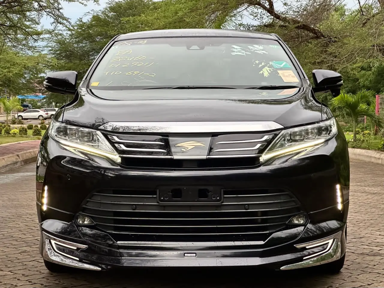 Toyota Harrier Anaconda 2017