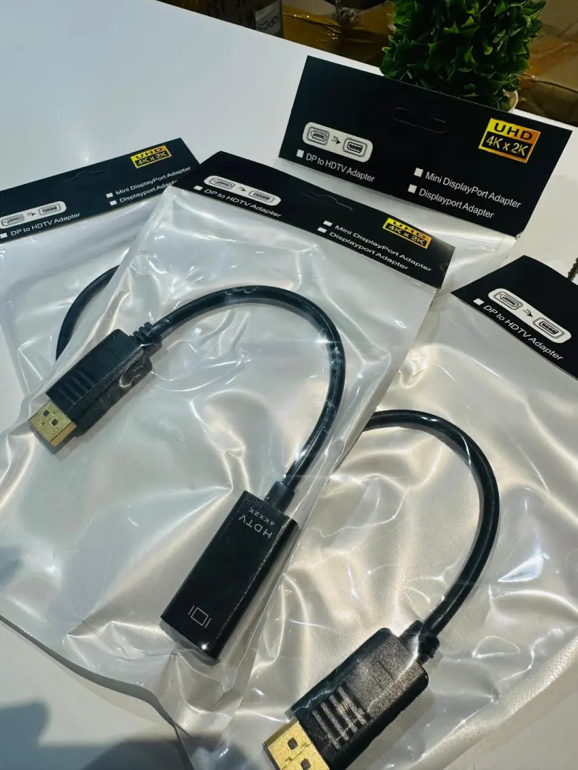 DisplayPort to HDMI Converter Adapters
