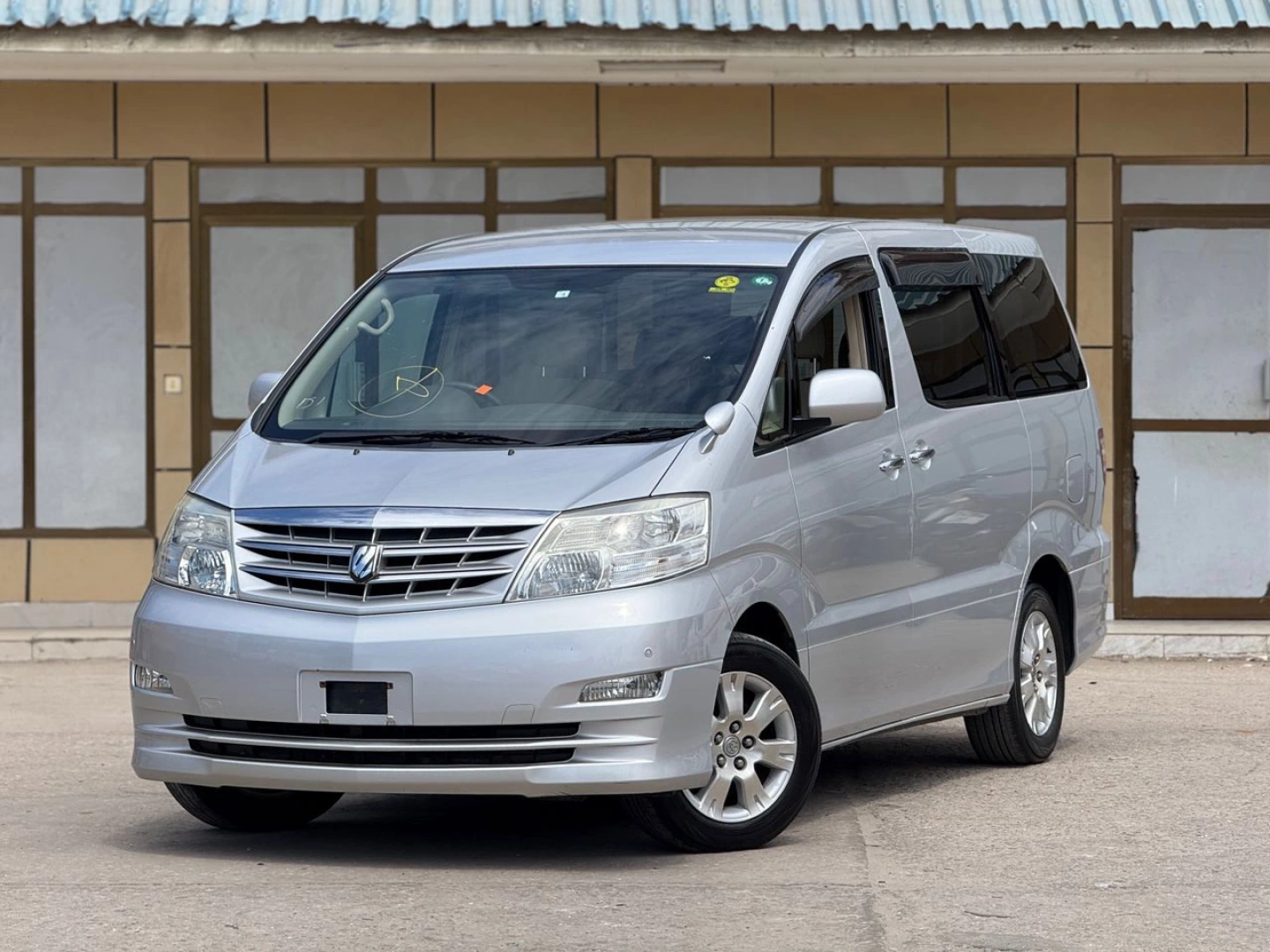 Toyota Alphard 2006 Minivan 2400cc thumbnail 3