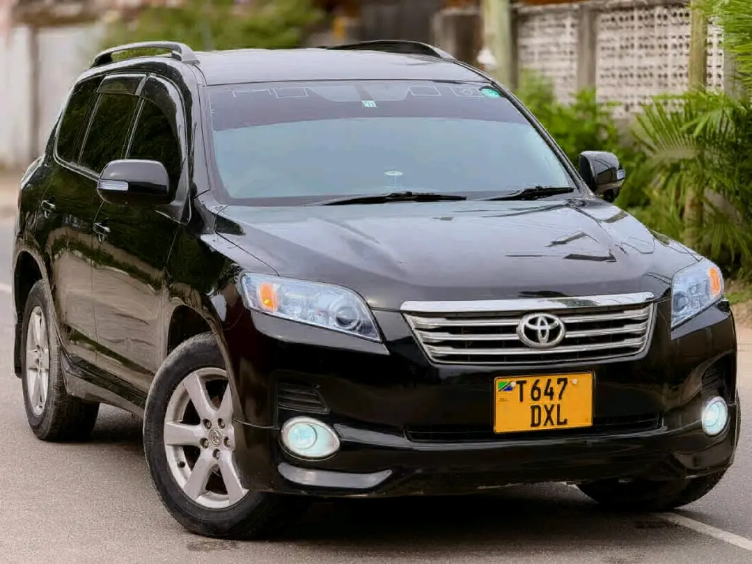 Toyota Vanguard Seven Seater SUV thumbnail 7