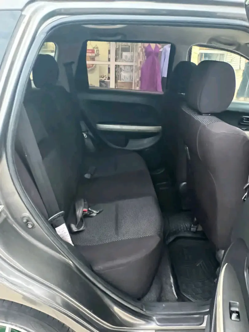 Toyota Ist 2004 (Reg DLB) thumbnail 8