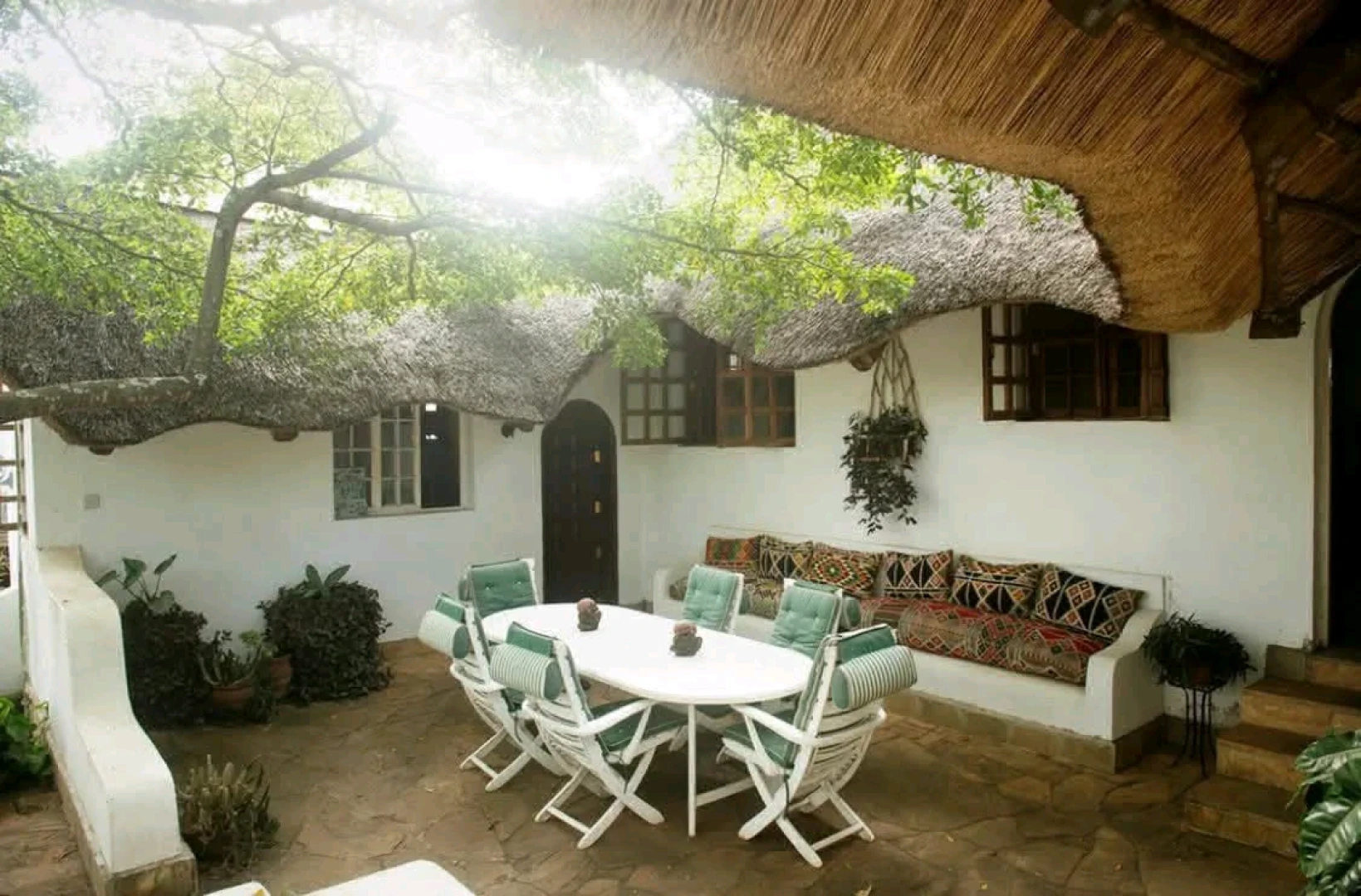 Magnificent 3-Bedroom Luxury Estate House for Sale in Dolly Estate, Arusha (68 Acres) thumbnail 2