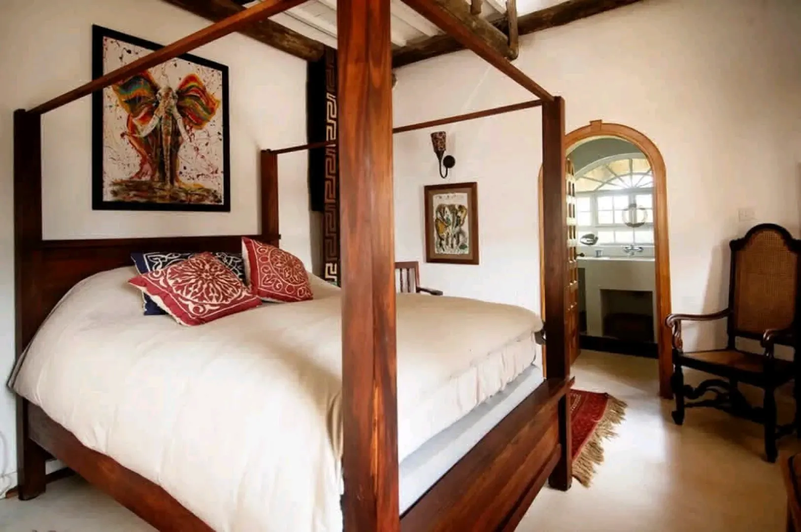 Magnificent 3-Bedroom Luxury Estate House for Sale in Dolly Estate, Arusha (68 Acres) thumbnail 8