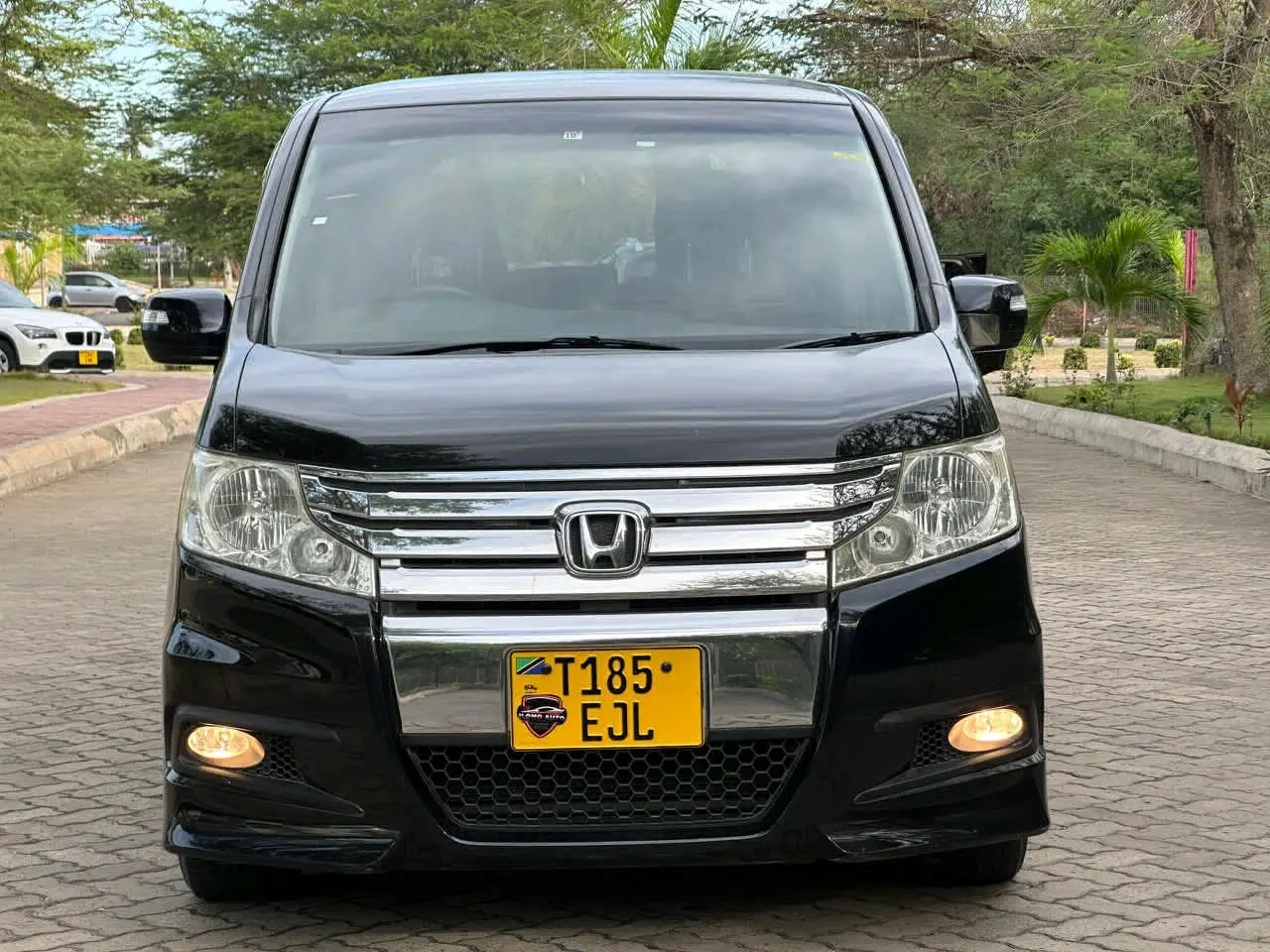 2009 Black Honda Step Wagon 2.0L AC Exchange Allowed