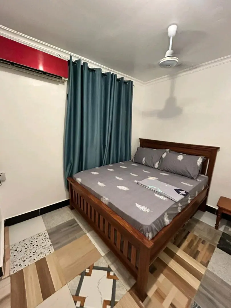 Furnished Apartment for Long Stay in Central Dar es Salaam thumbnail 3
