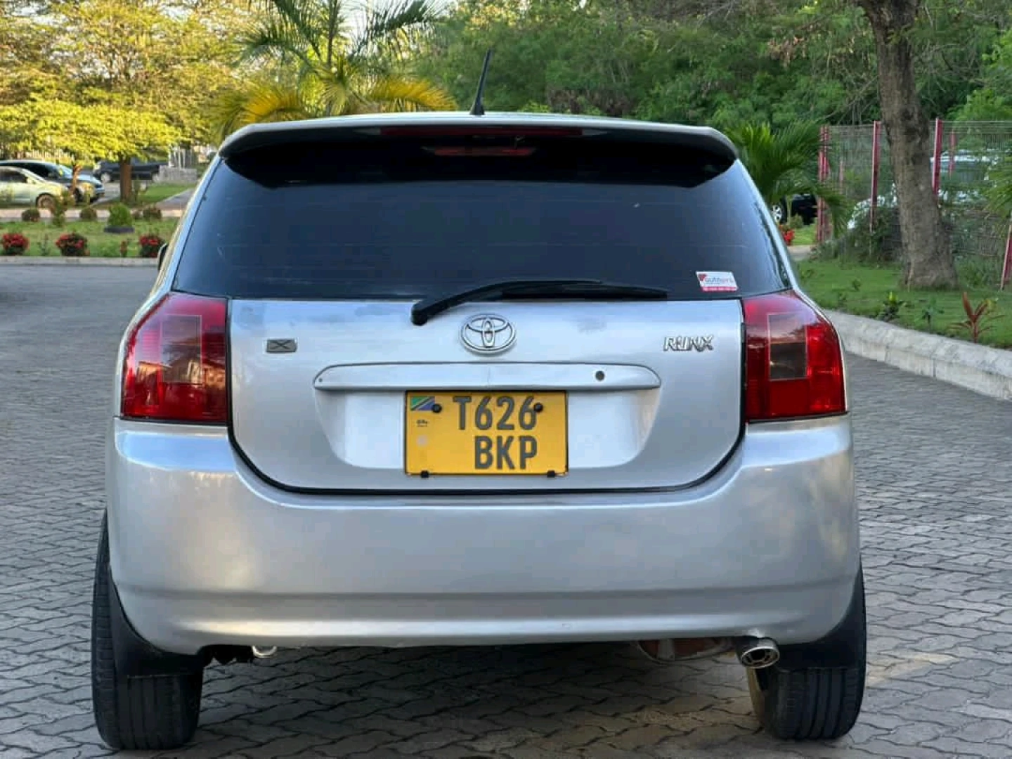 Toyota RunX 2004 Model thumbnail 2