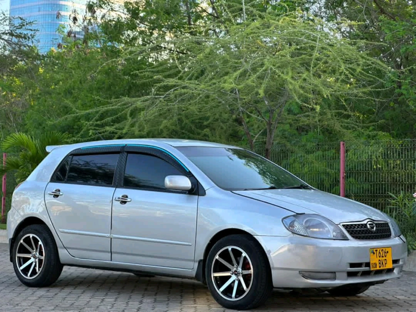 Toyota RunX 2004 Model thumbnail 4